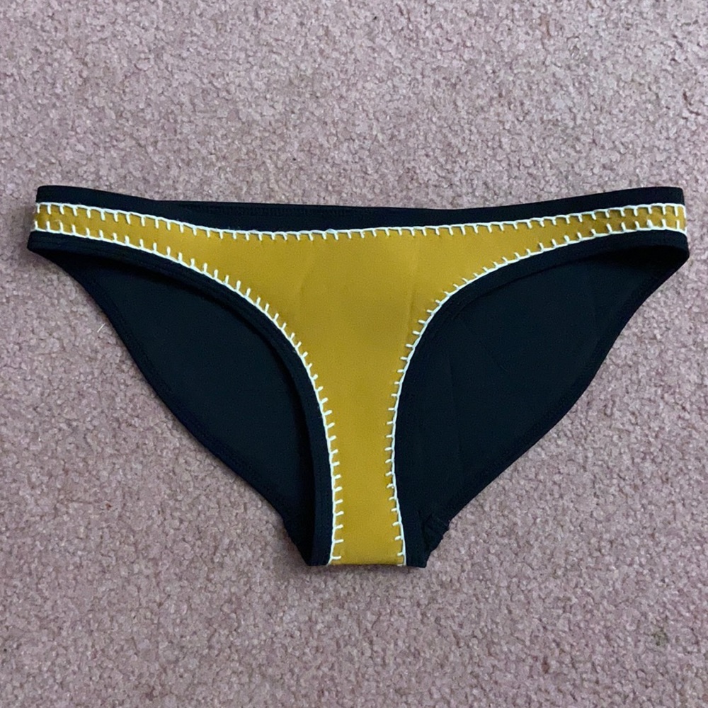 Triangl mustard yellow bikini bottoms